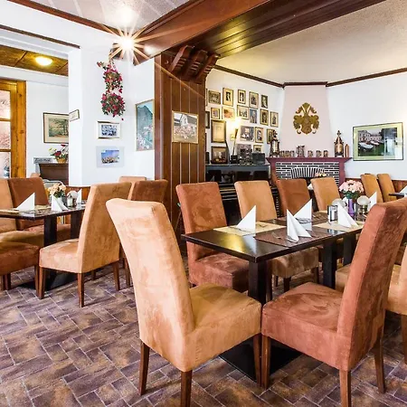苏姆桑格兰德加特酒店
